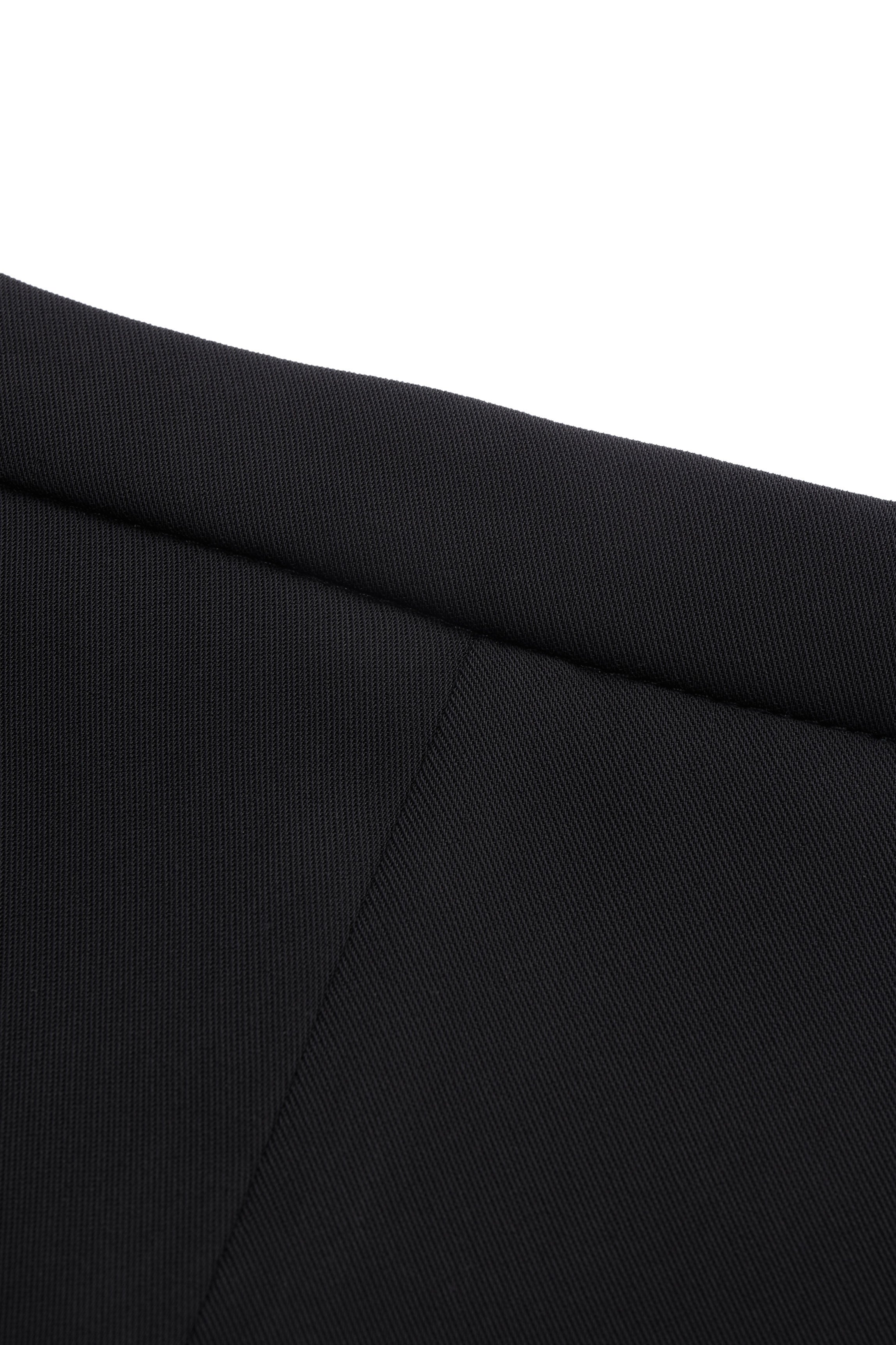 BLACK ready-to-wear shorts