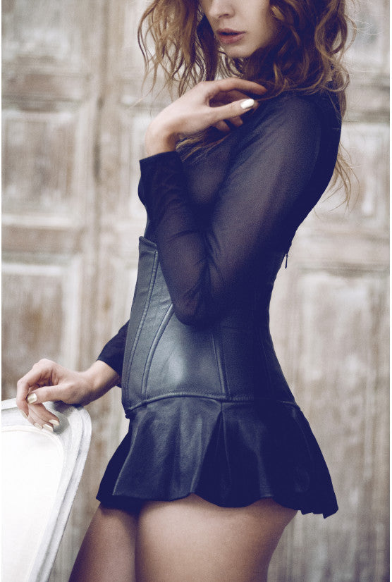 Corset cuir sein nu HERA