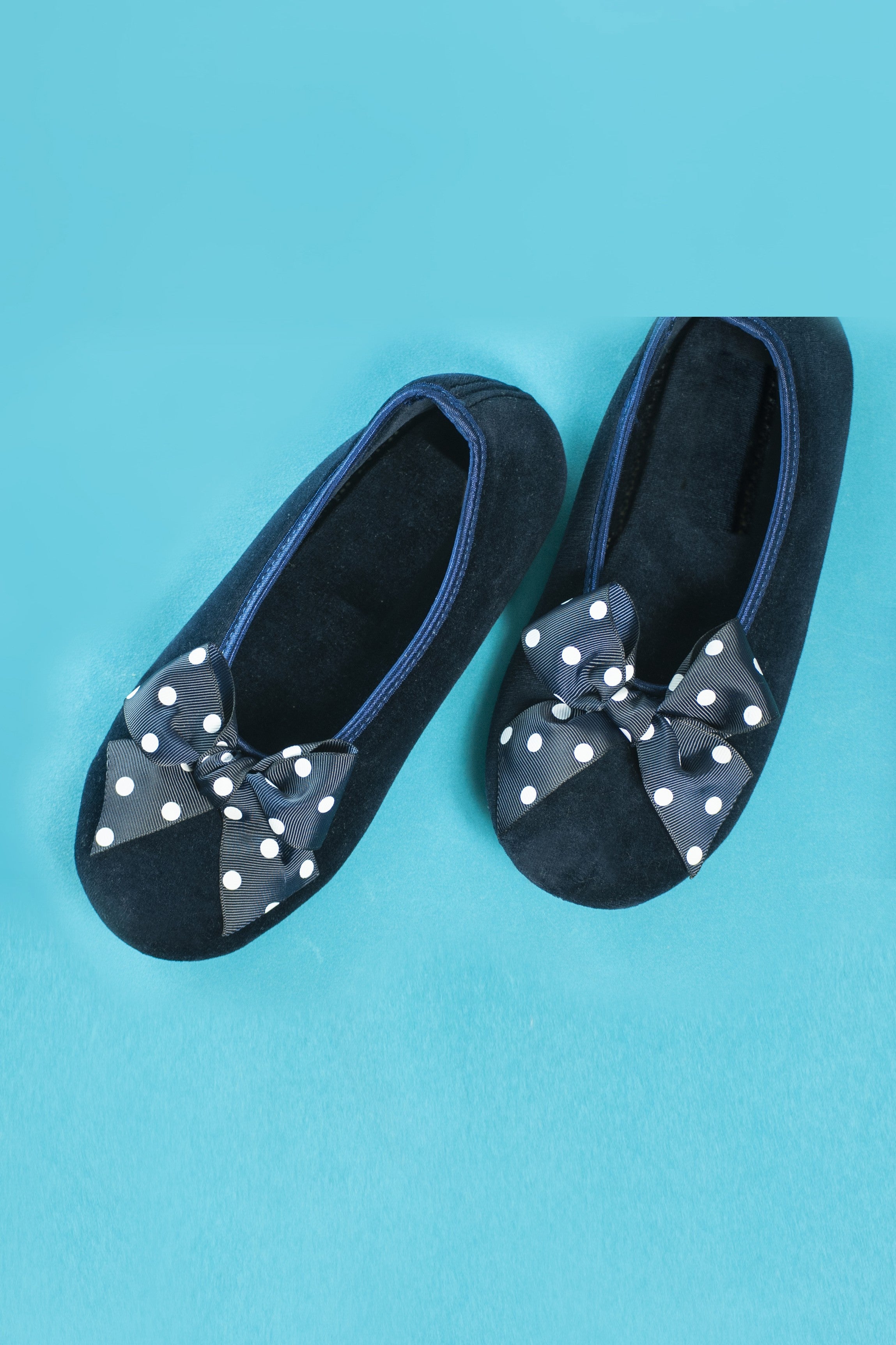 Chaussons noeuds bleus