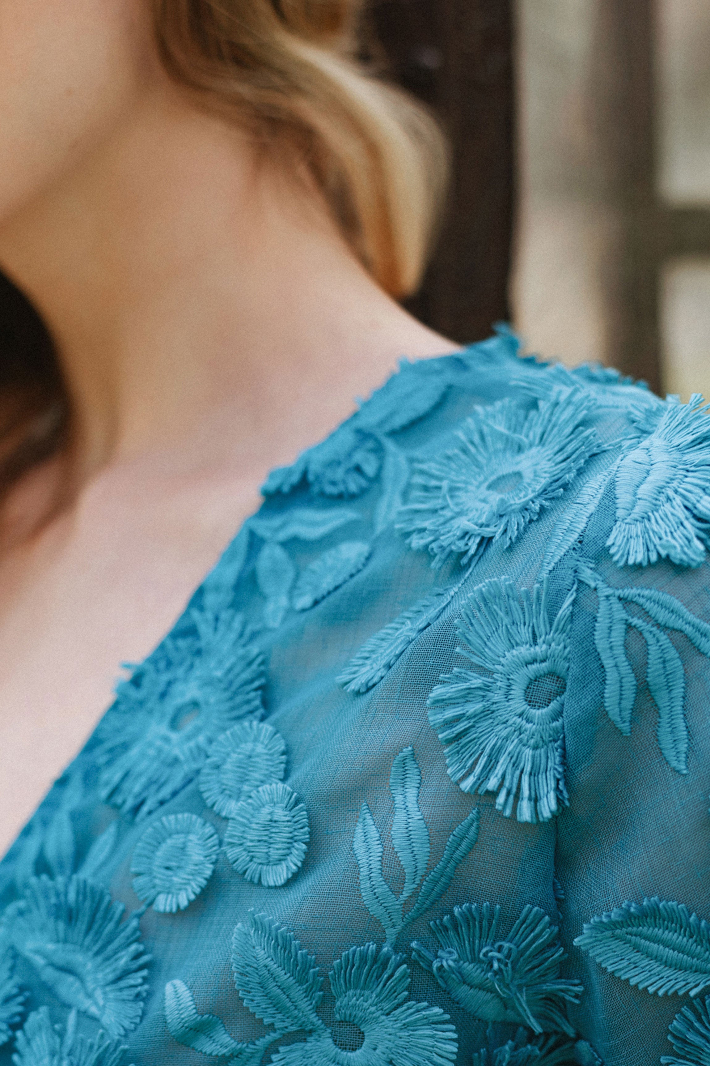 Kimono aus blauem Leinen