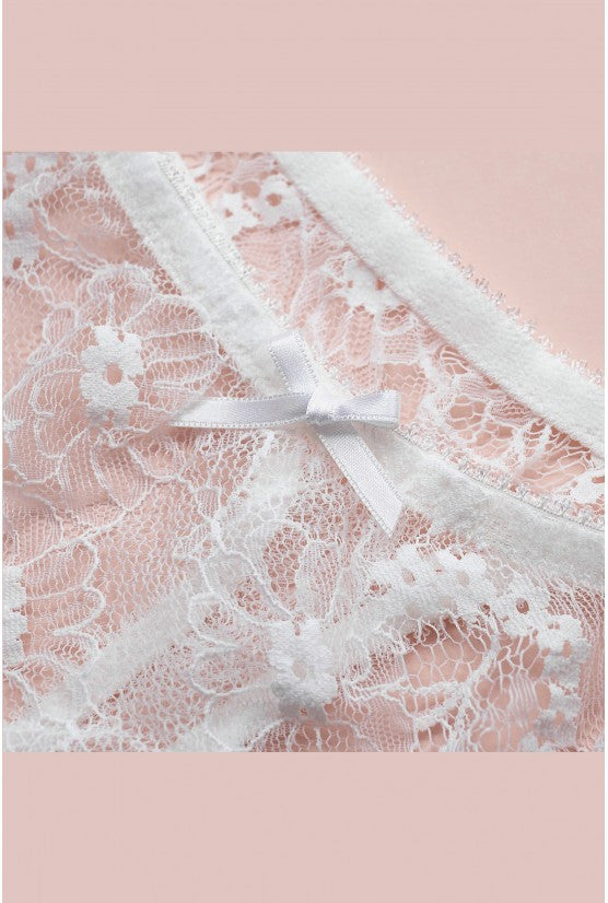 String CATHY dentelle blanche