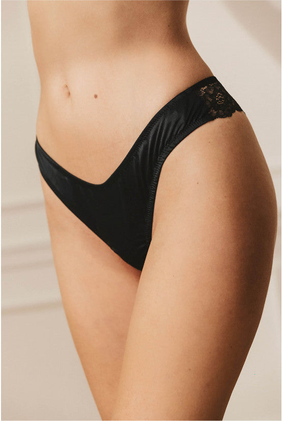 Tanga satin et dentelle noir
